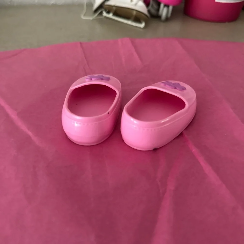 Pink American girl Shoes with Flower Design
